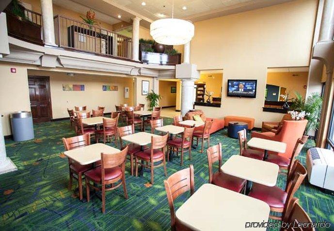Fairfield Inn And Suites By Marriott Winston Salem/Hanes Exterior photo